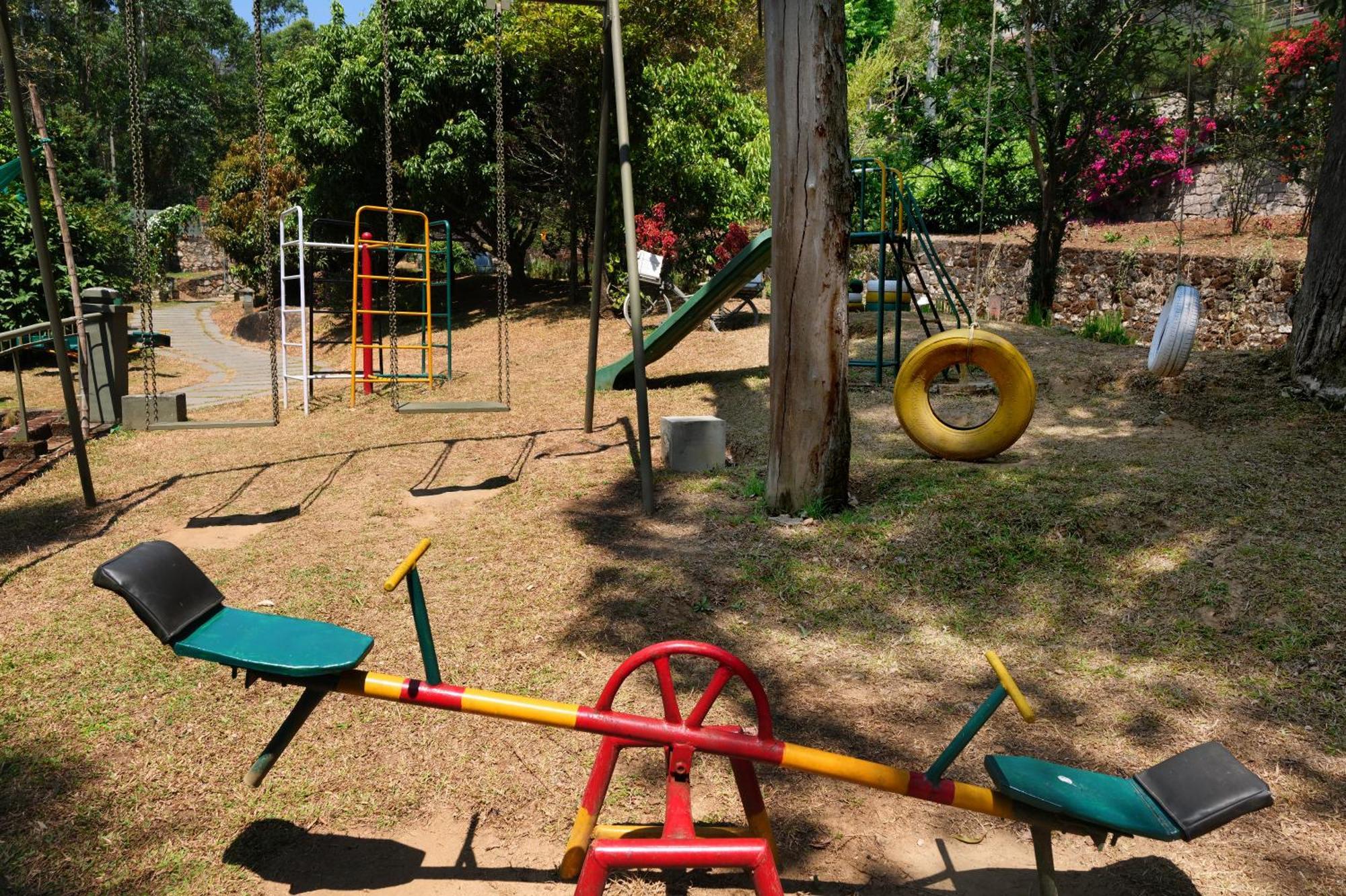 Mountain Club Resort Munnar Chinnakanal Bagian luar foto